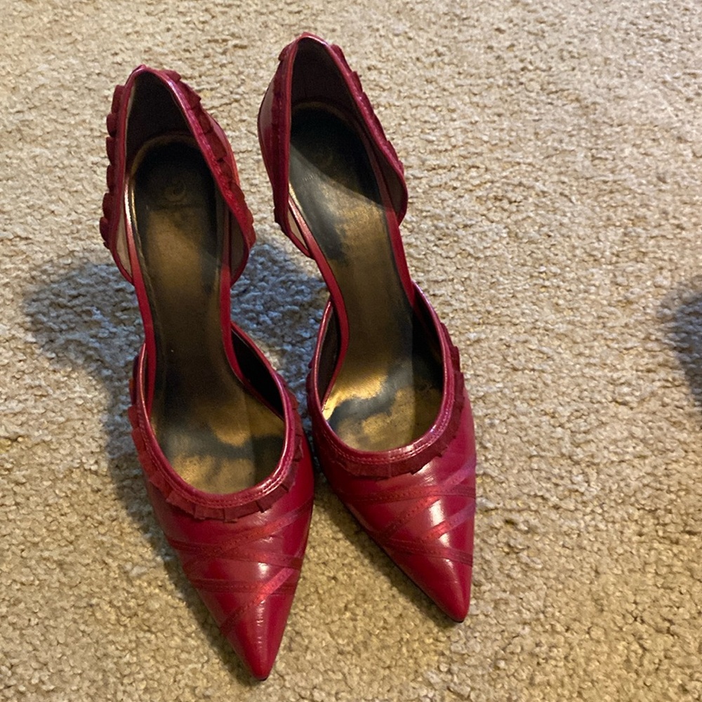 House of Dereon Dress Heels.